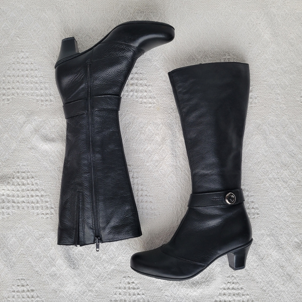 La Canadienne, Leather Zip-Up Knee High Small Heeled, Waterproof, Black Boot - Picture 9 of 13